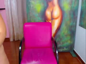 คู่รักคู่เย็ดวัยรุ่น ล่อกันโชว์ วัยกำลังหัดเย็ดเลย