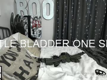 แหวกหีเด็กน้อยแล้วจับเย็ดสดไปเลย